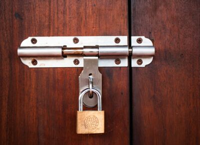 Locks & Deadbolts